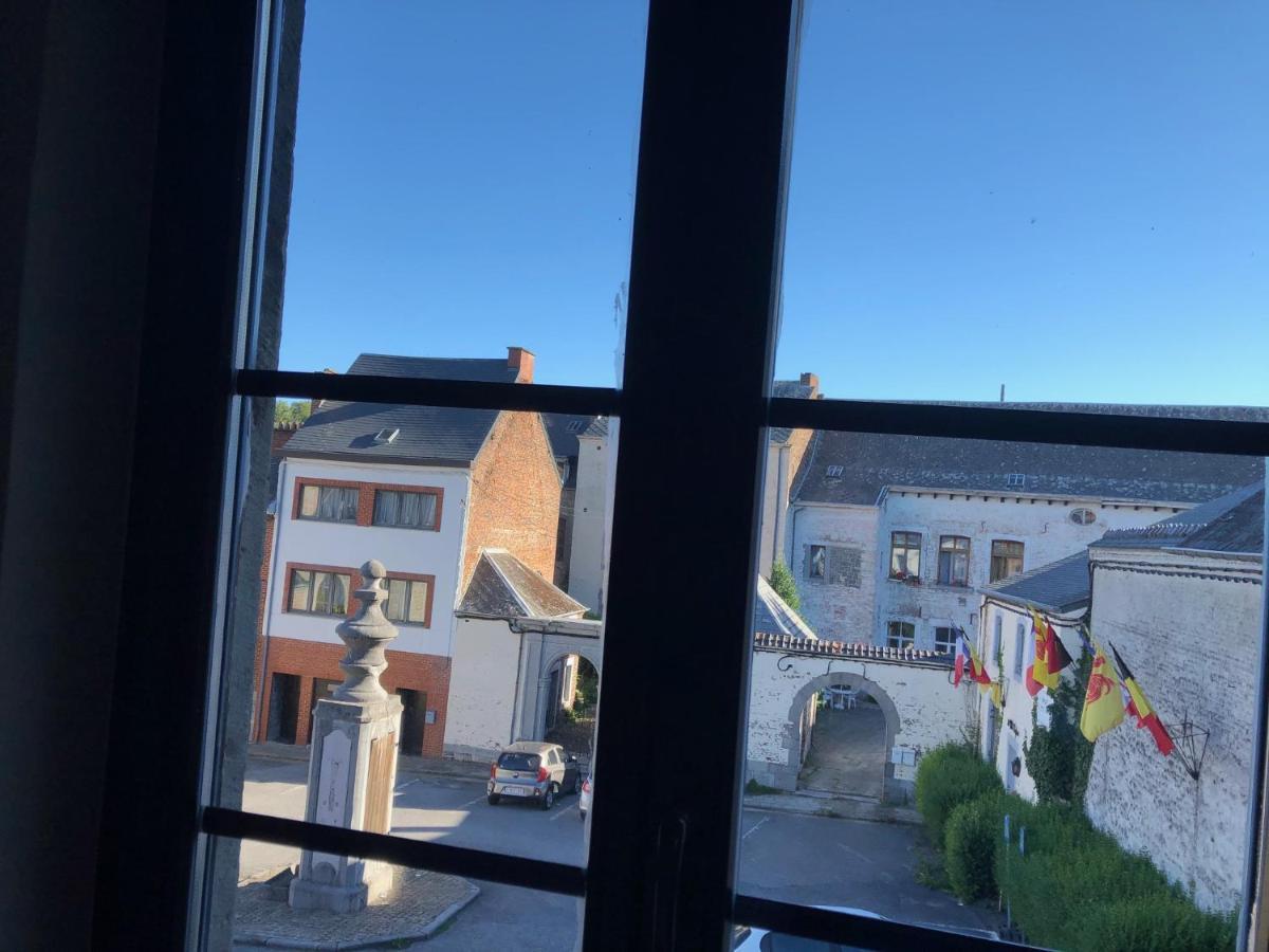Le Petit Chapitre : Maison De Charme Apartment Fosses-La-Ville Exterior photo